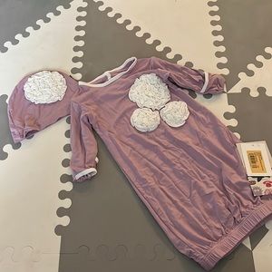 Flower Layette Gown & Knot Hat Set